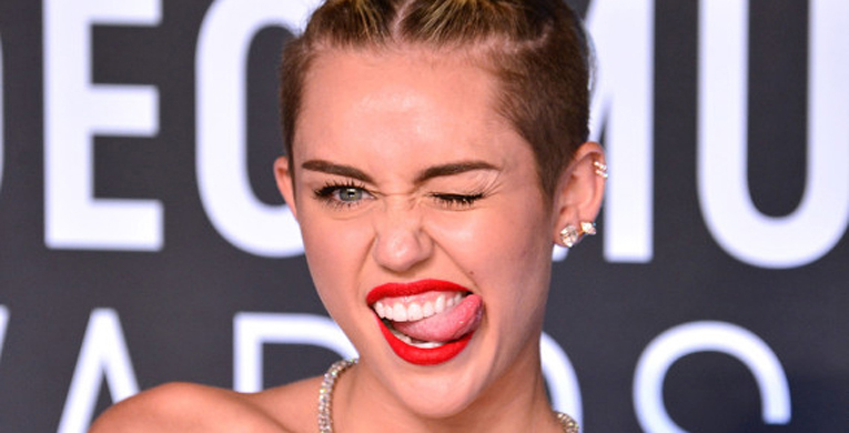 Fame%2C+fortune%3A+Is+Miley+in+over+her+head%3F