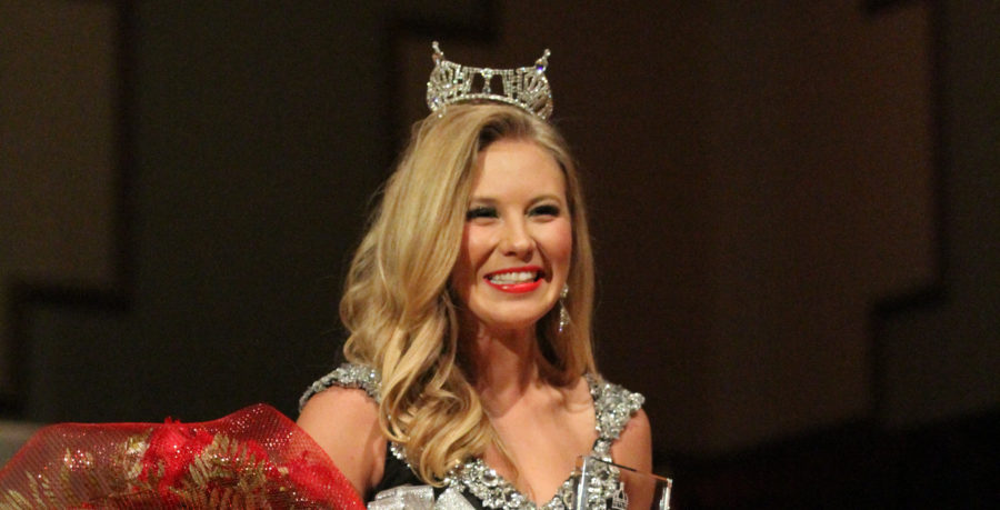 Miss+University+of+Southern+Mississippi+Pageant+2015