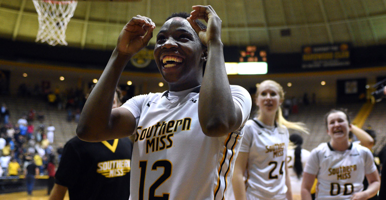 Sophomore+Brittanny+Dinkins+celebrates+by+the+student+section+as+the+Lady+Eagles+win+in+the++WNIT+Sweet+16+as+they+beat+Eastern+Michigan+Wednesday+night+in+the+Reed+Green+Coliseum.