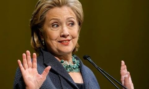 Cornered, Clinton deflects questions in N.Y. debate