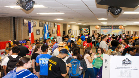 Students of the Hattiesburg campuse supports the International Food Fair.
Photo: Abhishek KC