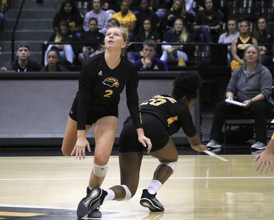Southern Miss falls to WKU in five sets