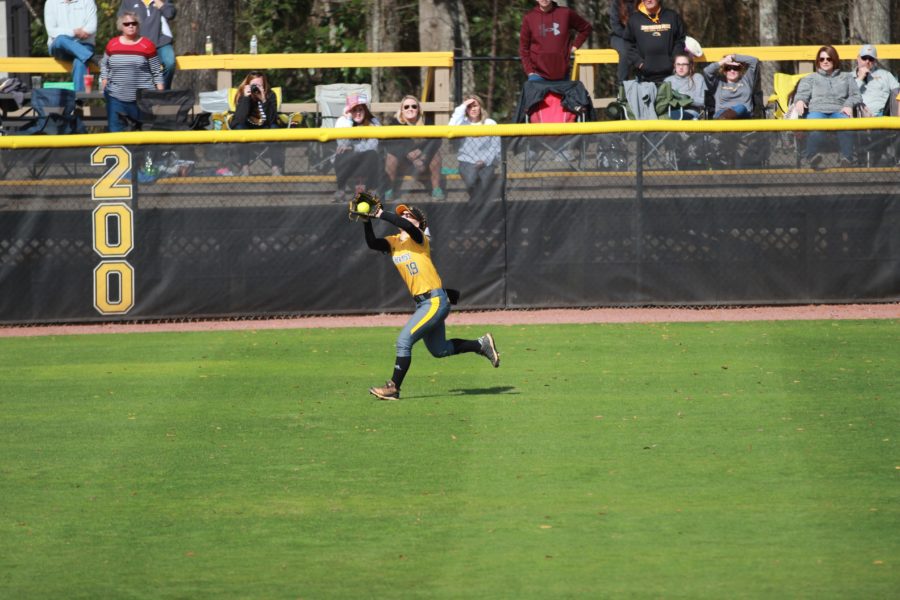 Golden Eagles drop contest to Nicholls State, 4-1