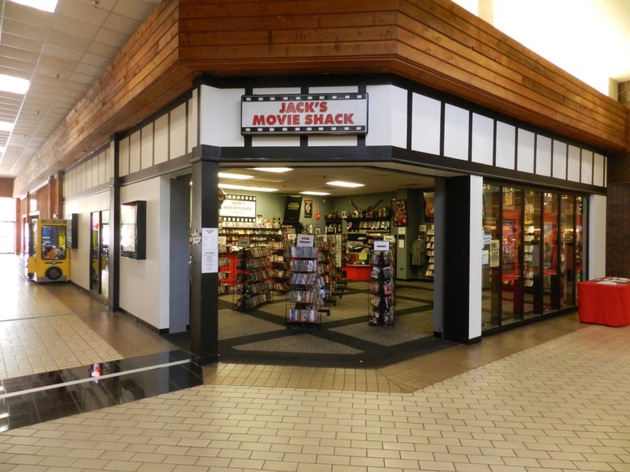 Jacks Movie Shack located in Sawmill Square Mall in Laurel, MS. Photo by William Lowery.
