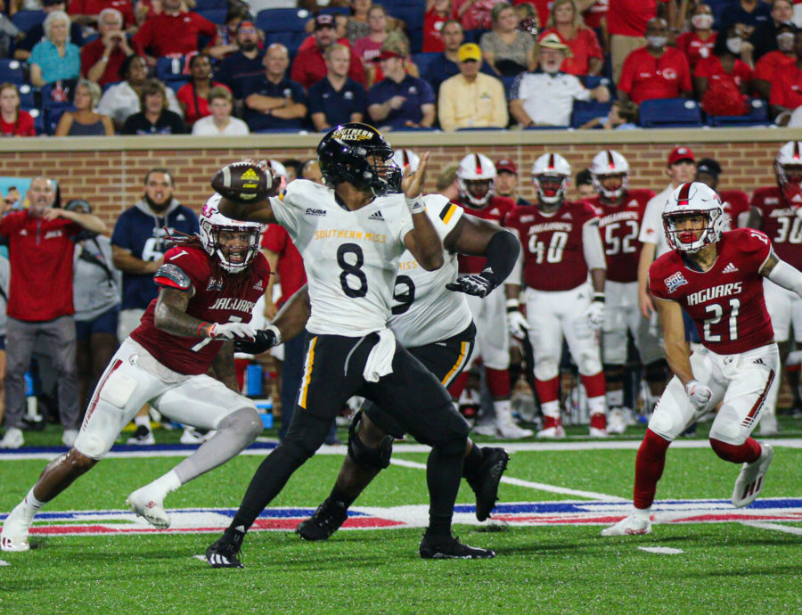 Trey Lowe III takes reins as starting quarterback