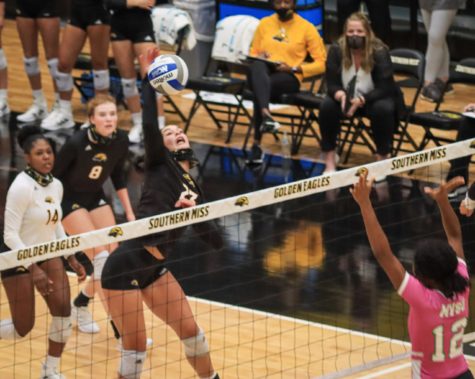 Freshman transfer soars in first season for Southern Miss Volleyball