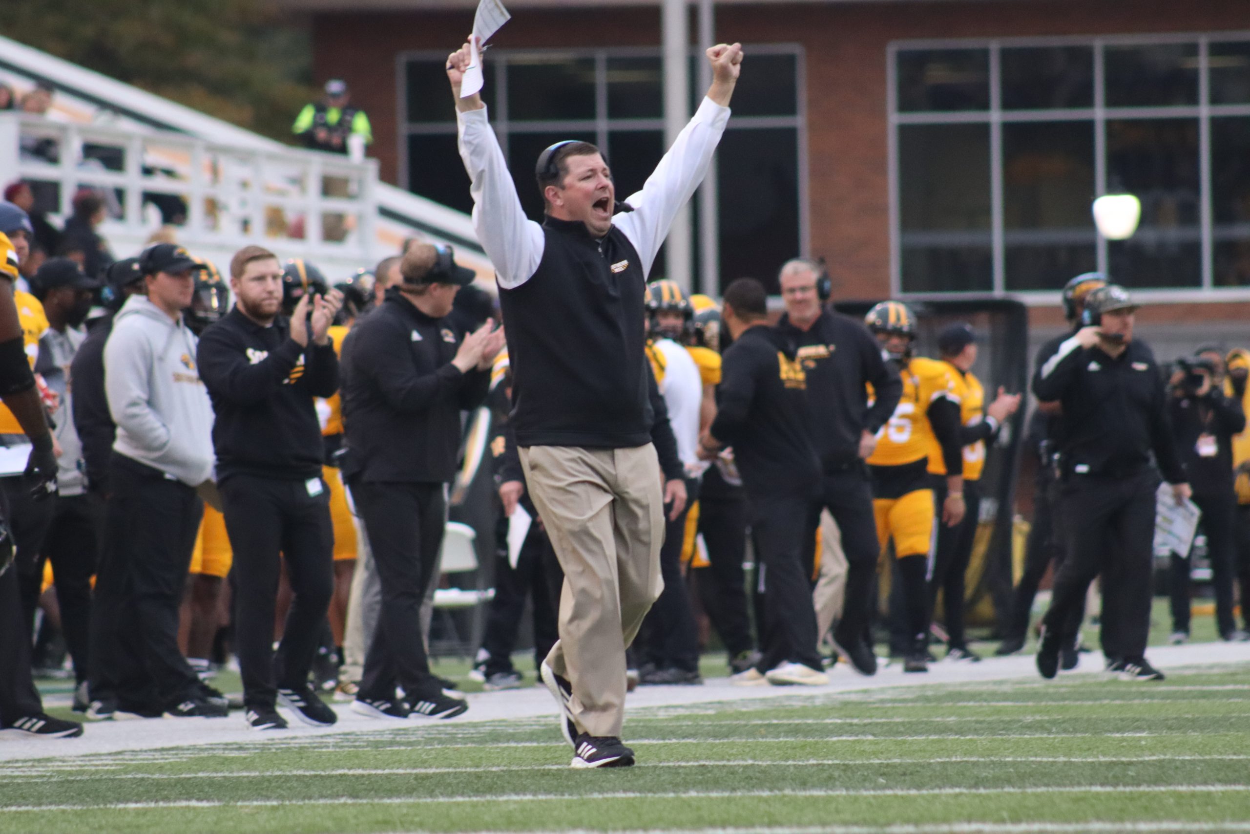 Southern Miss QB Billy Wiles' journey included a TD pass for Clemson