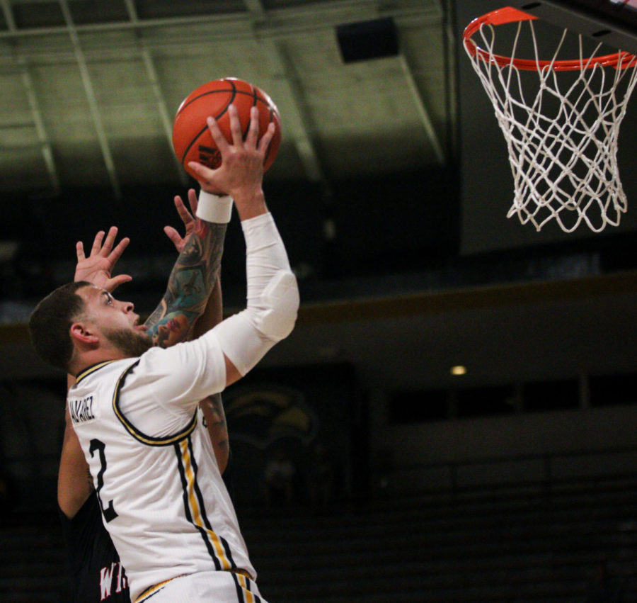 Southern Miss overcomes slow start, uses strong second half to beat William Carey 75-42