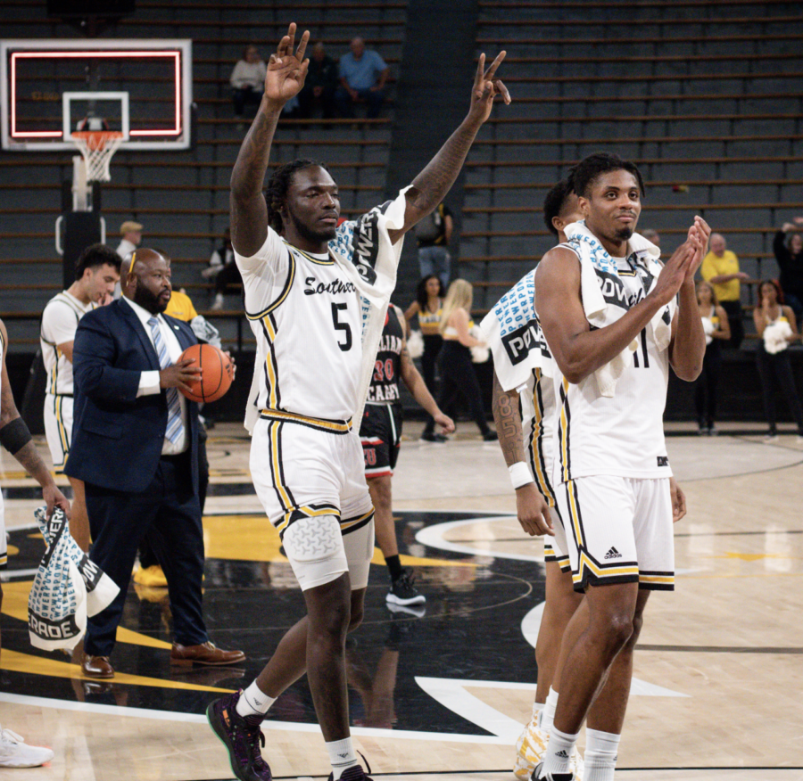 DeAndre+Pickney+celebrates+after+a+home+win+against+Loyola.