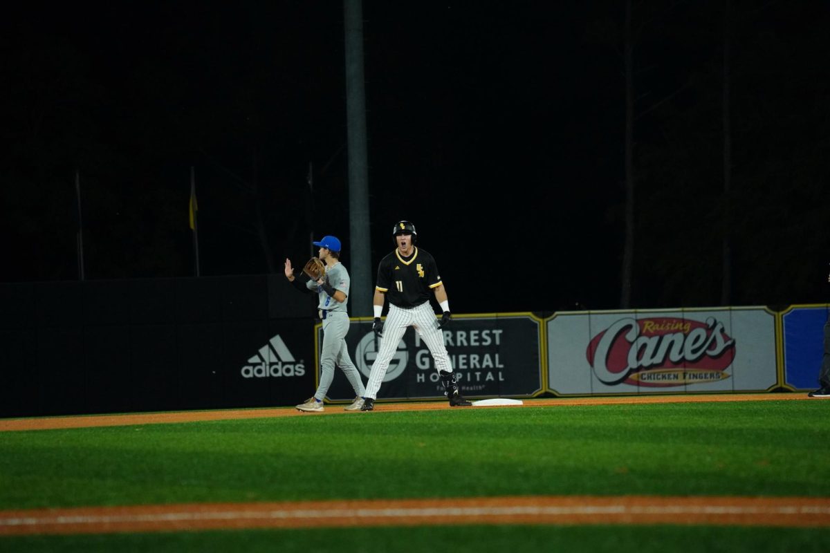 Southern Miss uses late surge to survive against New Orleans 5-4