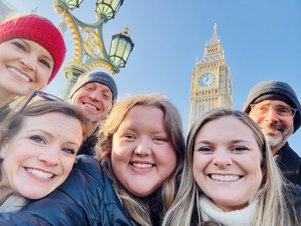 USM Luckyday scholars and advisors recently returned from a two-week study abroad program in London.