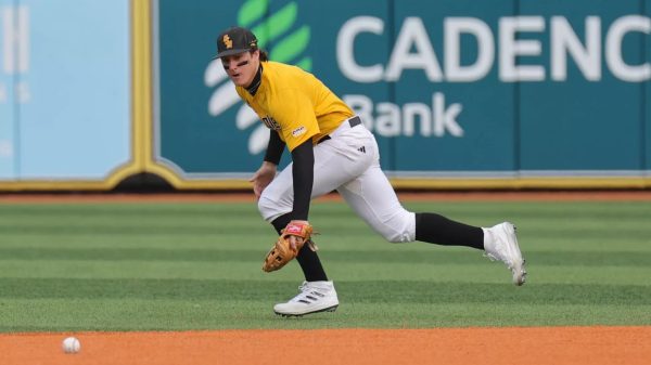 The Southern Miss Golden Eagles dropped a midweek contest to in-state rival Ole Miss, falling 15-8.