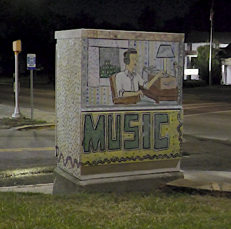 A painted utility box located near T-Bone's Records in Hattiesburg. The Utility Box Project will provide illustrations to more boxes across Hattiesburg like this one. 