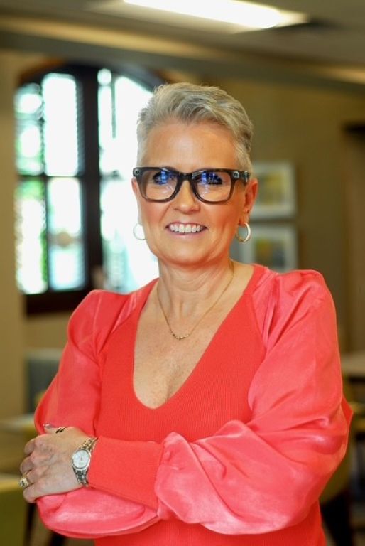 Dr. Charleen McNeill stands for headshot at the University of Tennessee. 