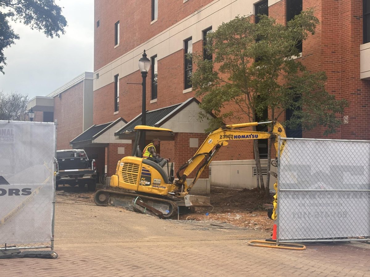 Picture of the construction beside the Cook library. Soon to be a hangout spot for students.